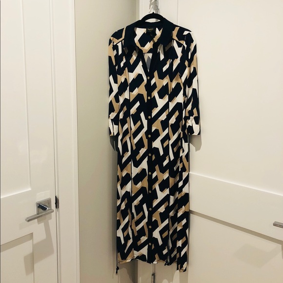 Laundry by Shelli Segal dress. - Picture 3 of 8